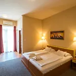 Beach Hotel Hotel Siófok