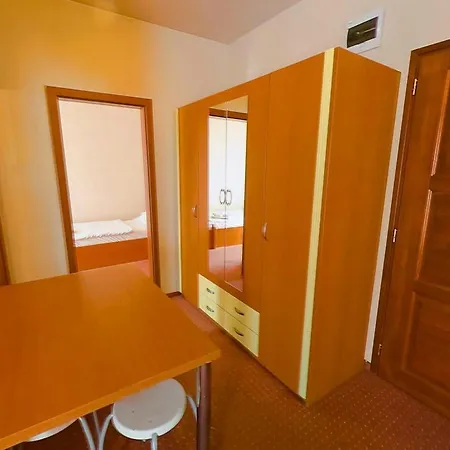 Beach Hotel Otel 3*