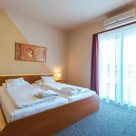 Otel Beach Hotel
