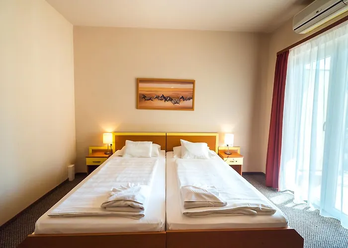 Otel Beach Hotel Siofok