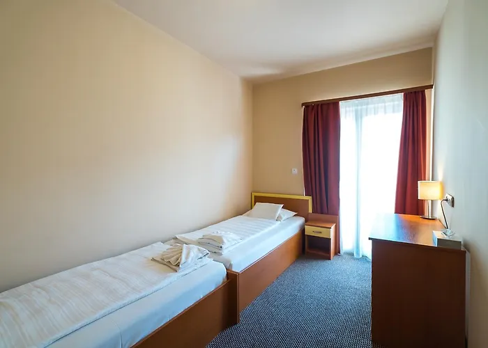 Beach Hotel 3* Шиофок